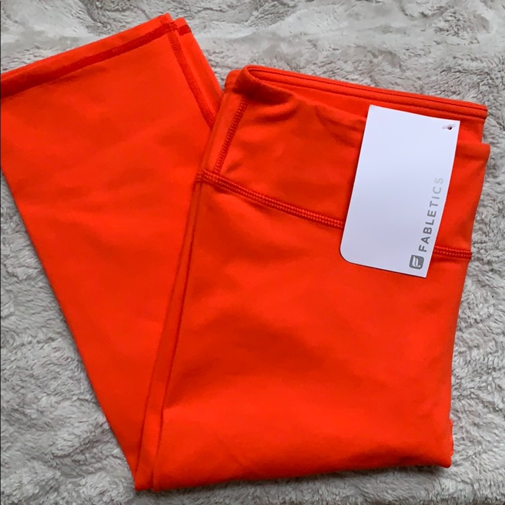 SOLD Fabletics Crop Leggings